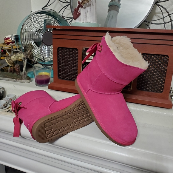 KOOLABURRA BY UGG ANDRAH SHORT GIRL'S WINTER BOOTS - Picture 2 of 5